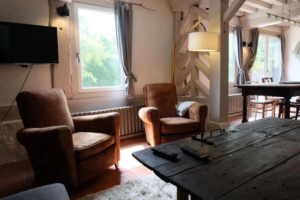 Maison A Colombages Pres De Deauville, Trouville Formentin Exteriér fotografie